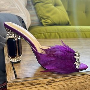 NORA CRYSTAL FEATHER HEEL